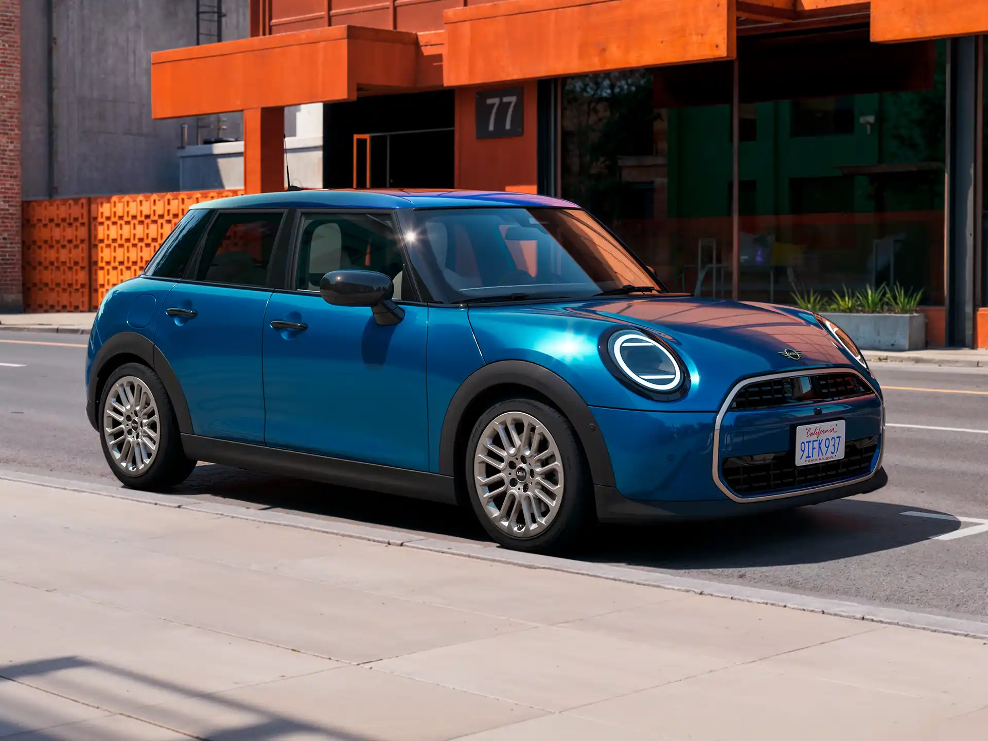MINI Cooper 5 portes – Vidéo sur le design