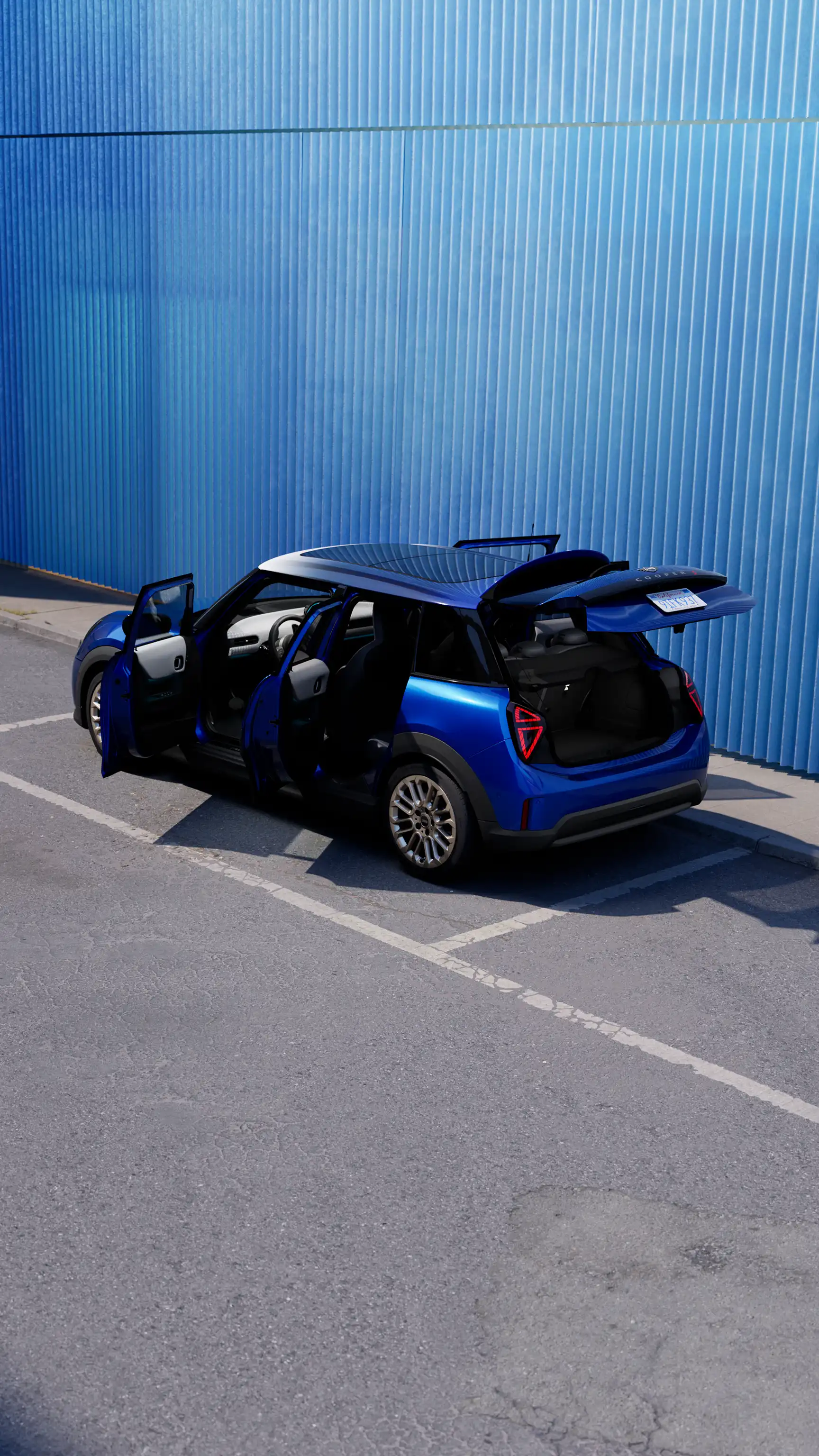 MINI Cooper 5 Portes – Portières ouvertes