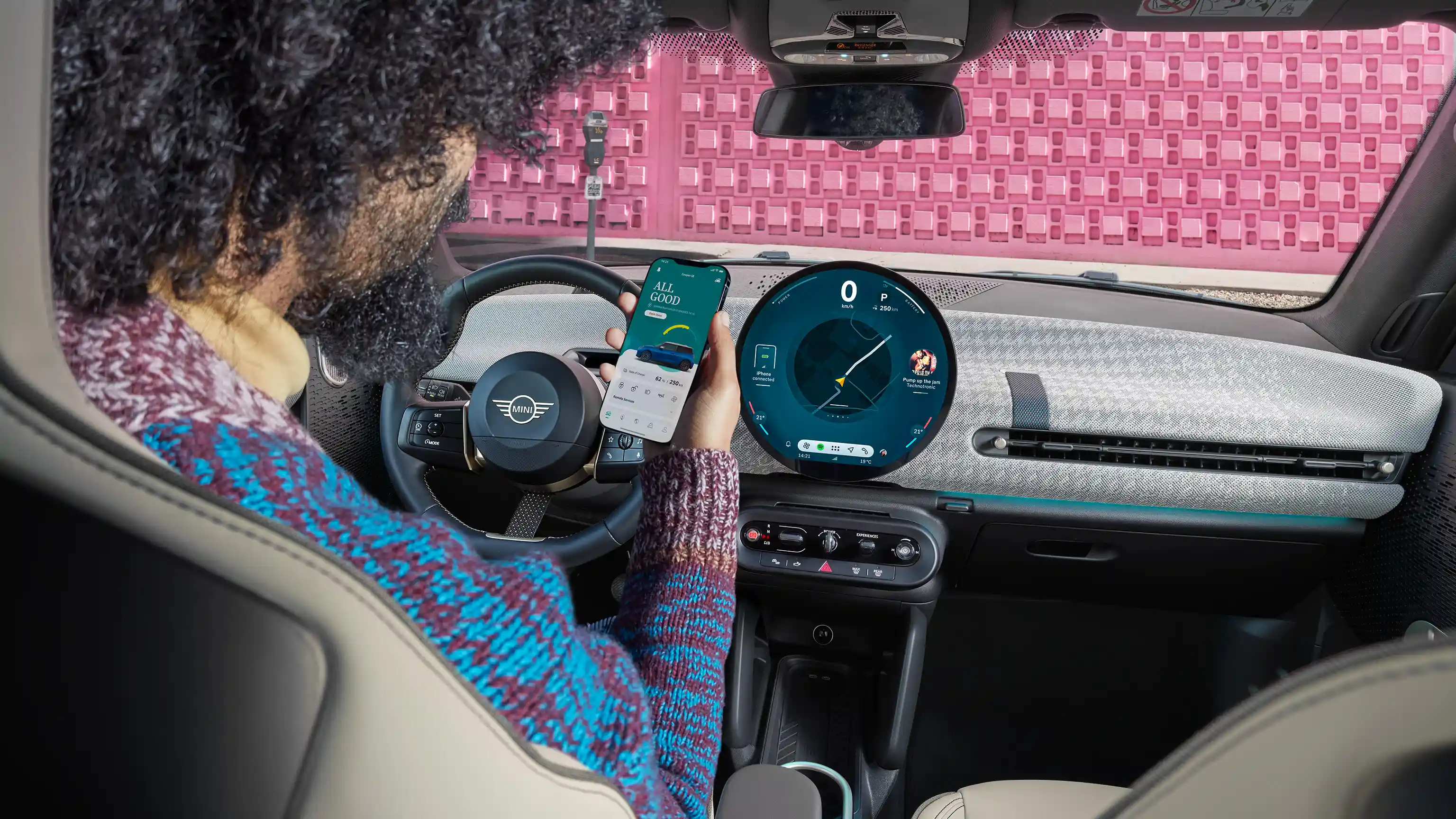 MINI Cooper Electric – MINI App