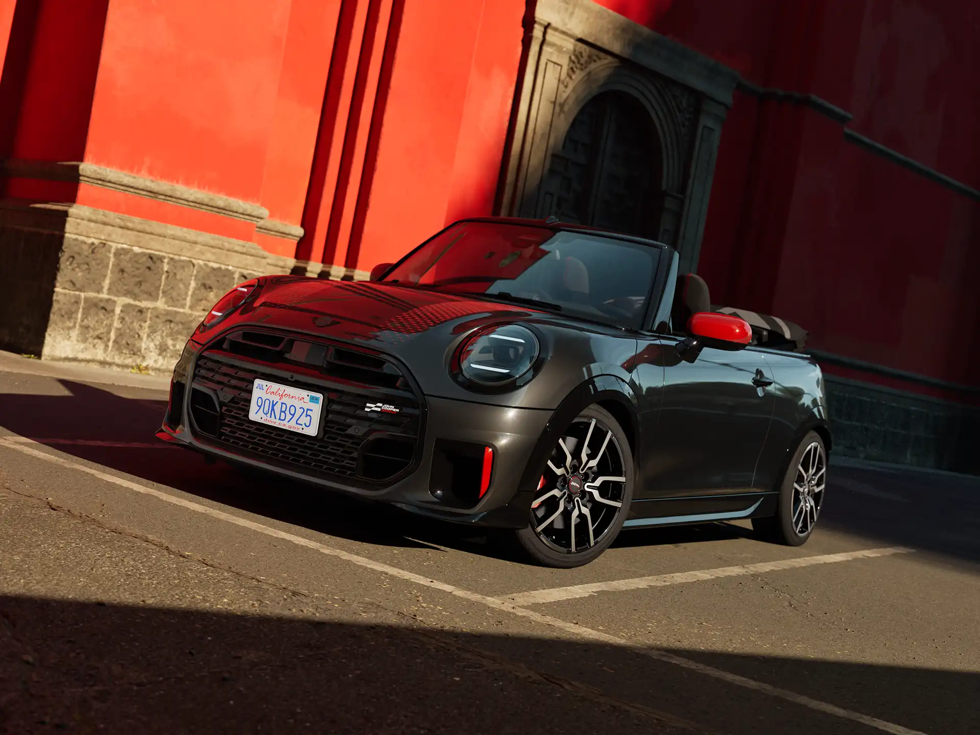 MINI Cooper Cabrio – MINI JCW Cabrio