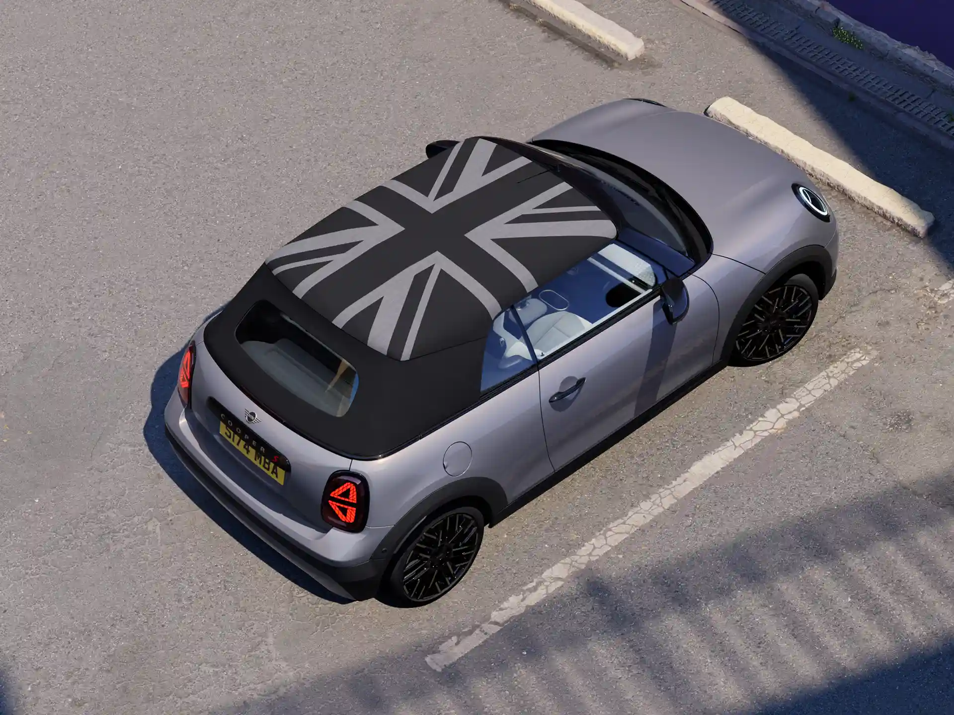 MINI Cooper Cabrio – style British* (*britannique)