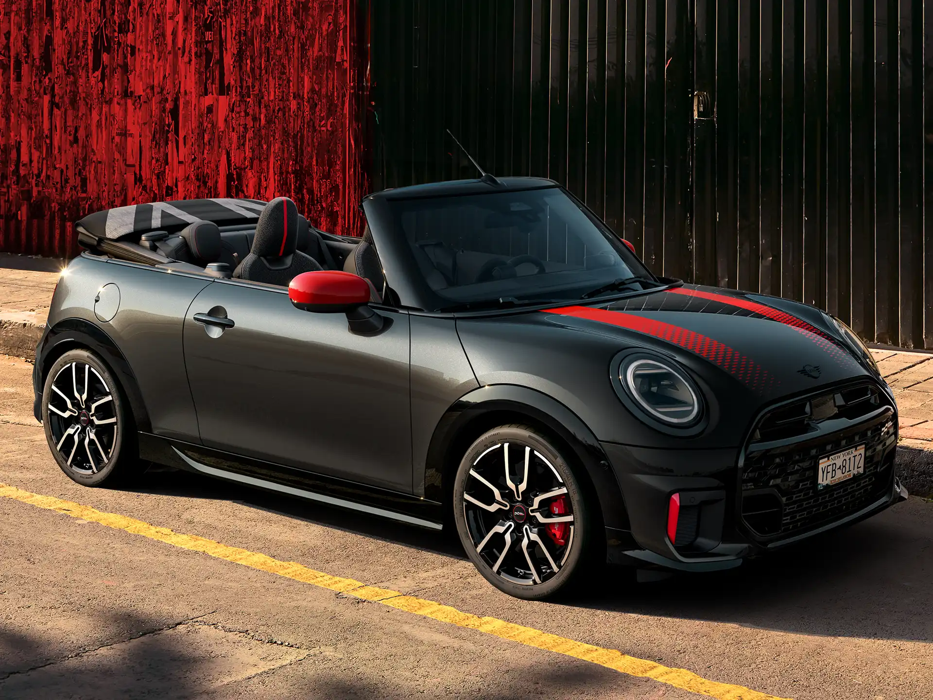 MINI John Cooper Works - F67 JCW Vue latérale