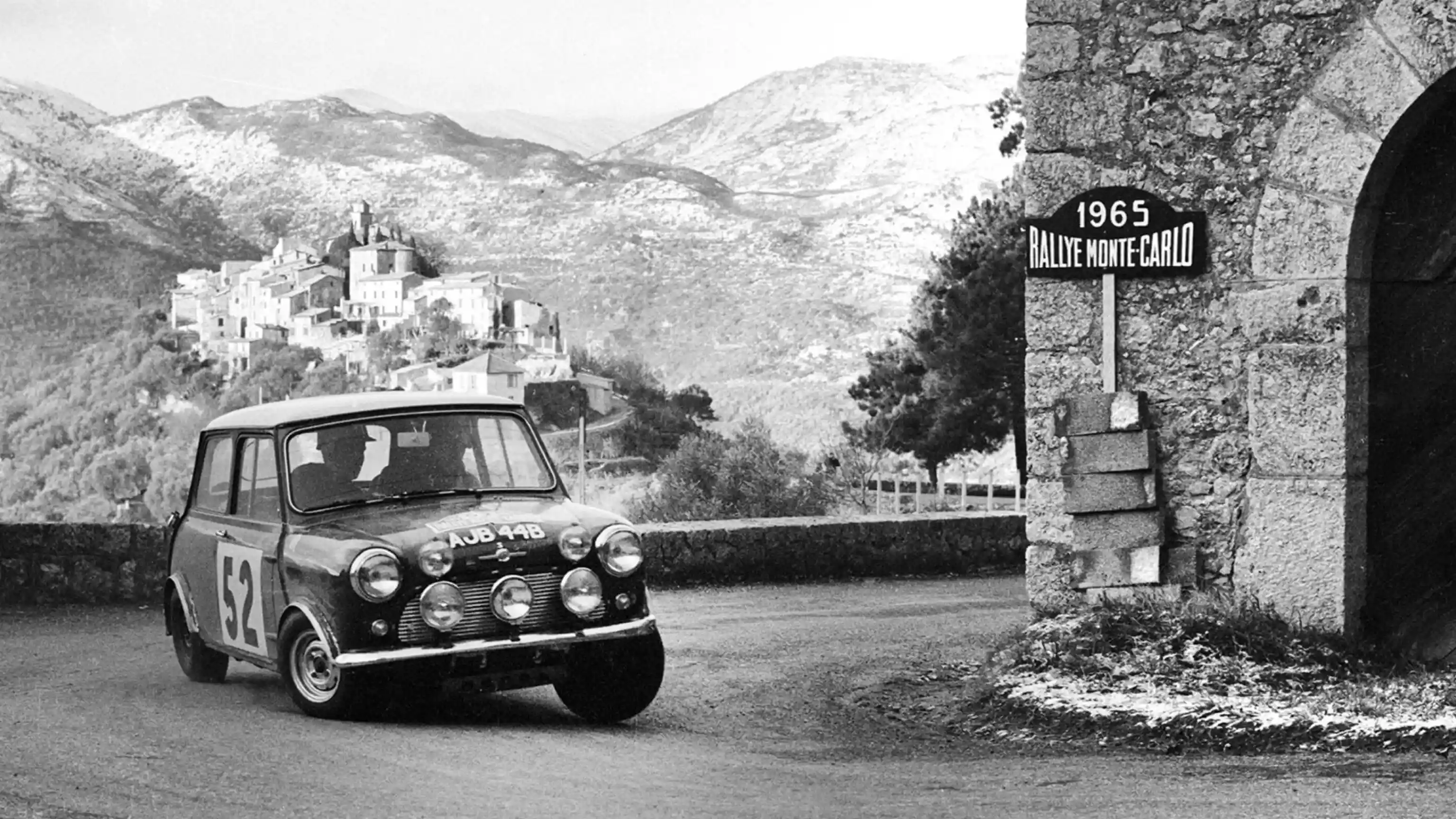 MINI John Cooper Works - Mini en Courses