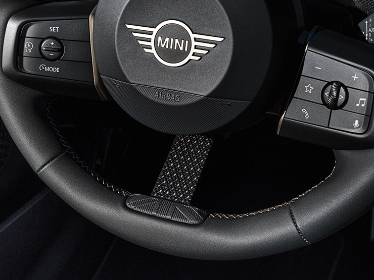 Vue détaillée du volant de la MINI Cooper Oxford Edition.