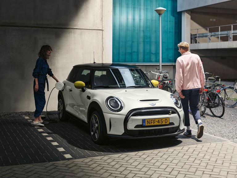 MINI 3-Türer Cooper SE – Modell – Informationen