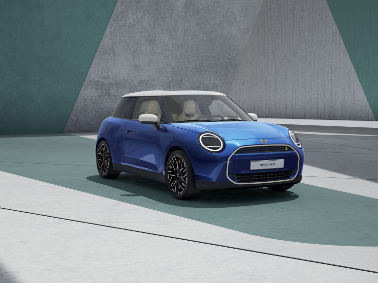 MINI Cooper Electric – étape