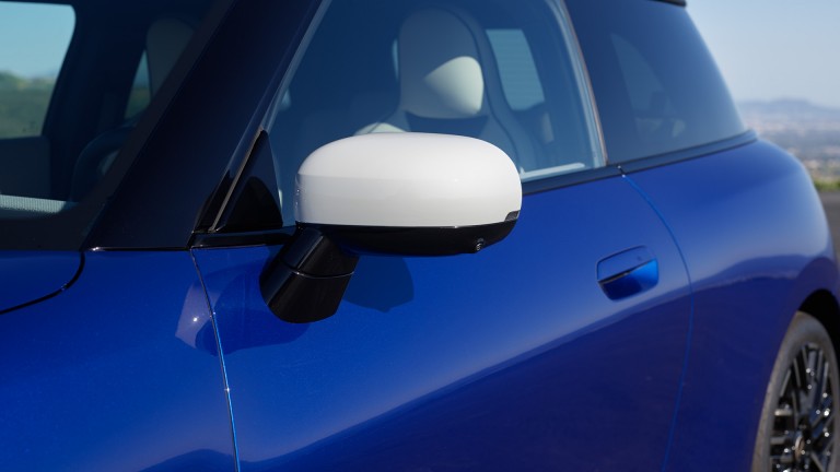 MINI Electric - galerie extérieur - miroir